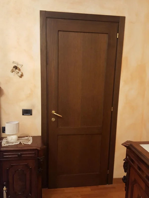 porta-in-legno-rovere-scuro
