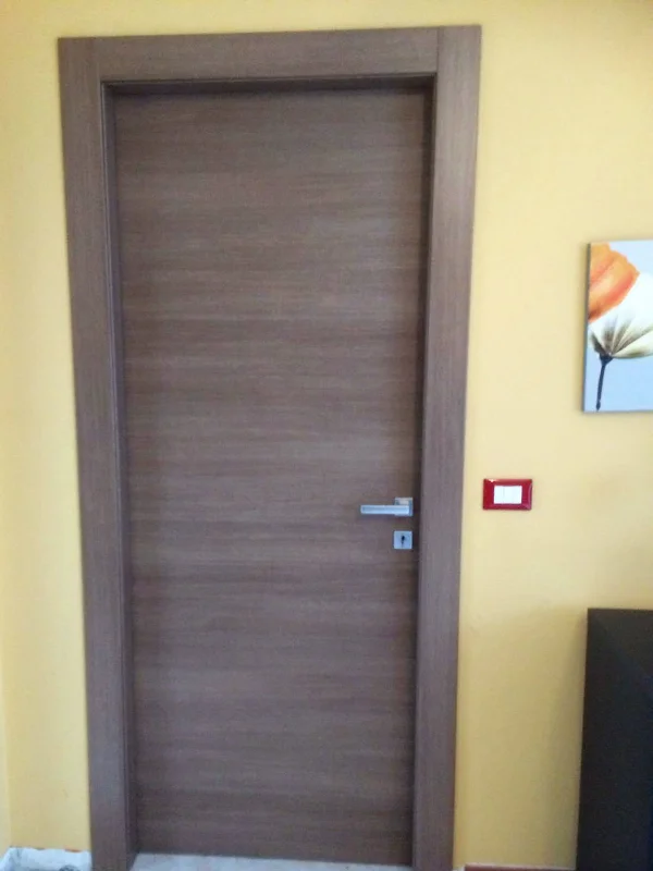 porta-moderna-grigiov