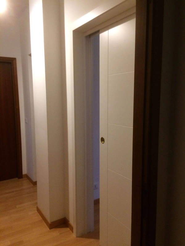 porta-scorrevole-bianca